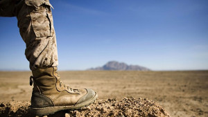 НАТО търси невоенни специалисти за да спечели мира в Афганистан