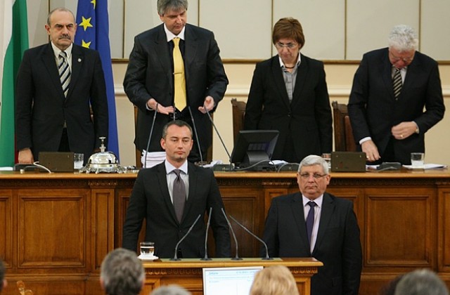 НС одобри промените в кабинета „Борисов”