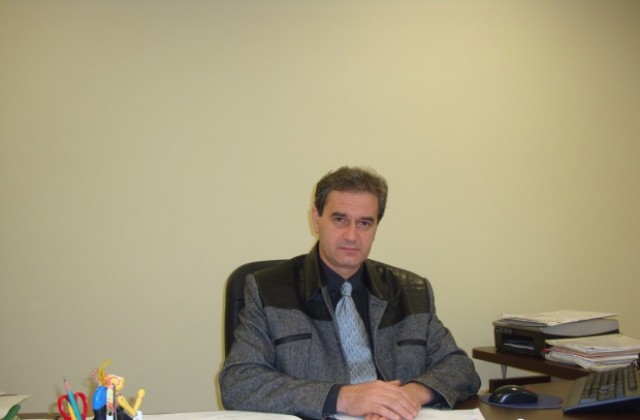 Ще слагат чипове на кучета и коне в Стралджа