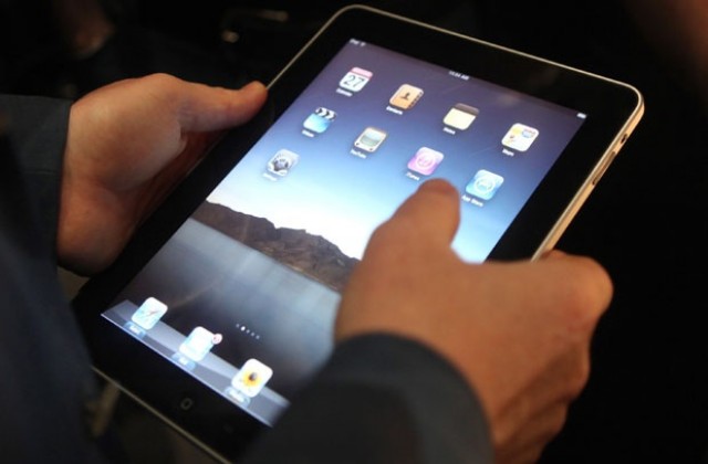 Apple представи таблета iPad