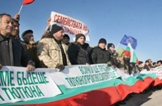 Тютюнопроизводителите се отказаха да протестират