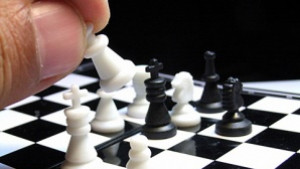 Гросмайстор Борисов мести фигури