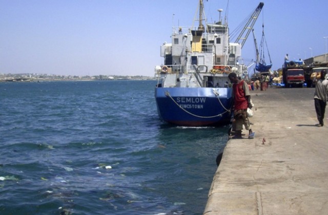 Сомалийските пирати под флага на Ал Кайда?