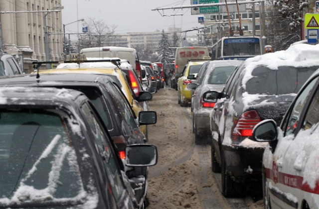 СО: Големите булеварди са изчистени до асфалт