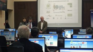 Малък процент от жертвите на кибер насилниците подават оплакване