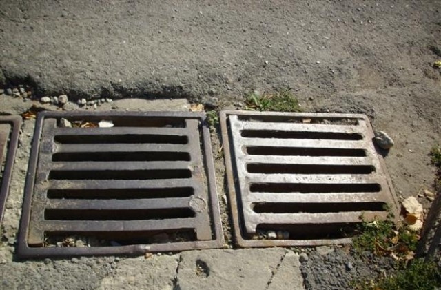 Търсят фирми за почистване на шахтите във Варна