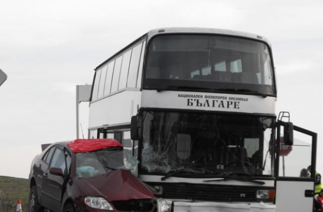 Две условни присъди за тежки катастрофи на опасно кръстовище в Разградско