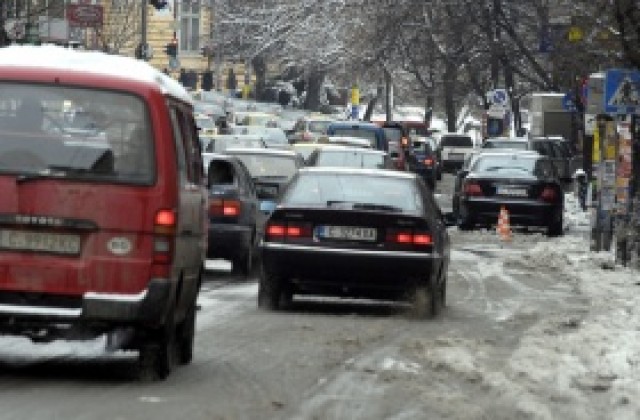 Обсъжда се повишаване на цената на годишния технически преглед