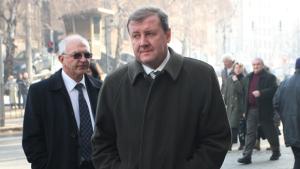 Повдигнаха обвинение за безстопанственост срещу шефа на Агенцията за бежанците