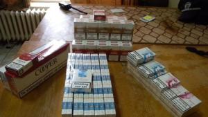 Откриха 150 кутии цигари без бандерол в паркиран автомобил