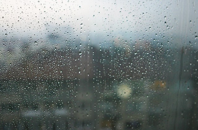 Пролетна буря над София