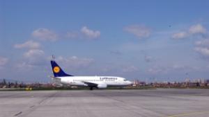 Отменени полети на Lufthansa днес въпреки че пилотите прекратиха стачката