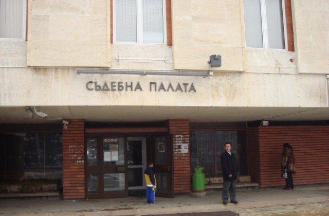 Пробация за крадци на цигари