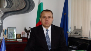 Местни работници в изграждането на АМ Тракия