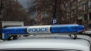 Задържан за убийство се обесил в ареста