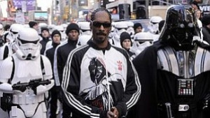 Adidas продава джедайски кецове за около 200 долара