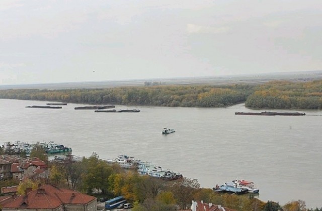 По-малко от метър остава до критичното ниво на Дунав при Никопол