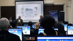 Обучават деца и педагози за борба с виртуалното насилие