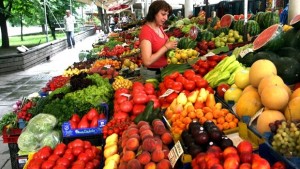 Хрупаме зеленчуци с много нитрати били в нормата