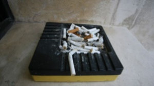 Подкрепяте ли отмяната на пълната забрана за пушене на обществени