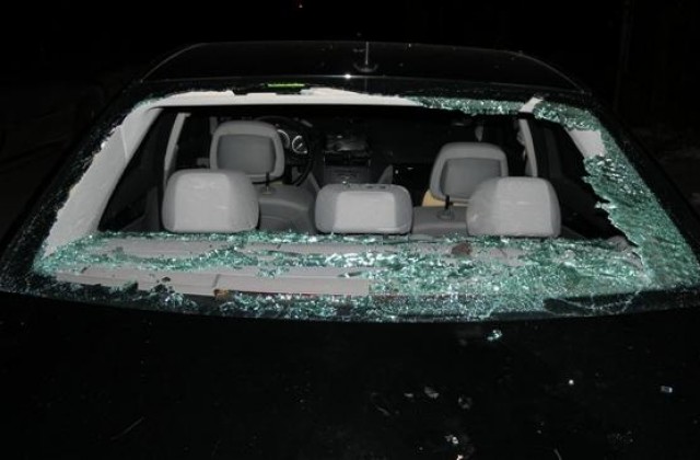 Хванаха шуменец, разбил два автомобила