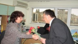 Цветя за всички жени от Арнаудов