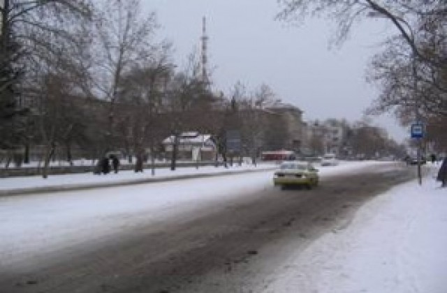 Пак снежна блокада в Бургаско