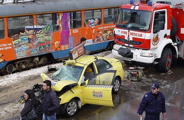 Катастрофа отне живота на таксиметров шофьор в „Люлин