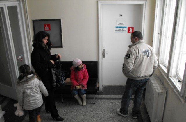 Днес са преведени парите на разградските джипита, стачката им обаче продължава и утре