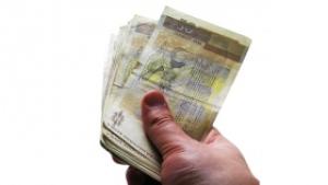 Оборотът в търговията паднал с 19 през януари на годишна