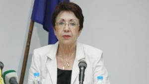 Евдокия Манева Екокомисията в НС забрани всичко свързано с ГМО