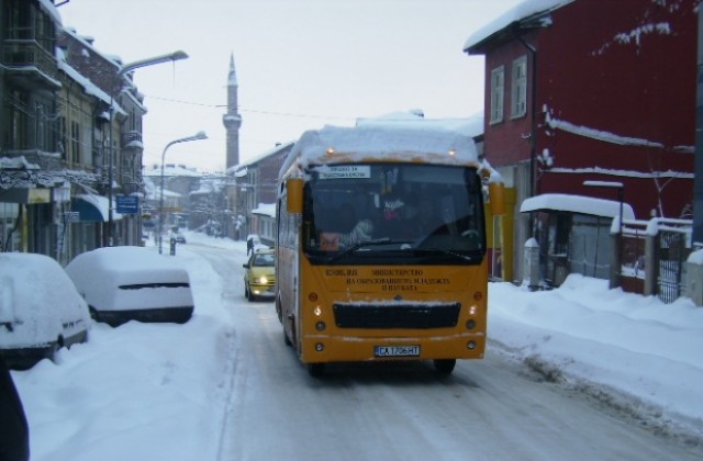 Община Кюстендил и родители ще подписват декларация за сигурността на децата в училищните автобуси