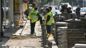 Продължават текущите ремонти на улици