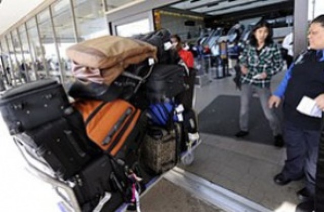 Евакуираха летище в Полша заради ... запалка с формата на граната