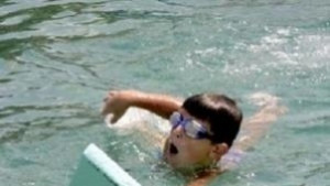 Откриват басейна Делфин през май