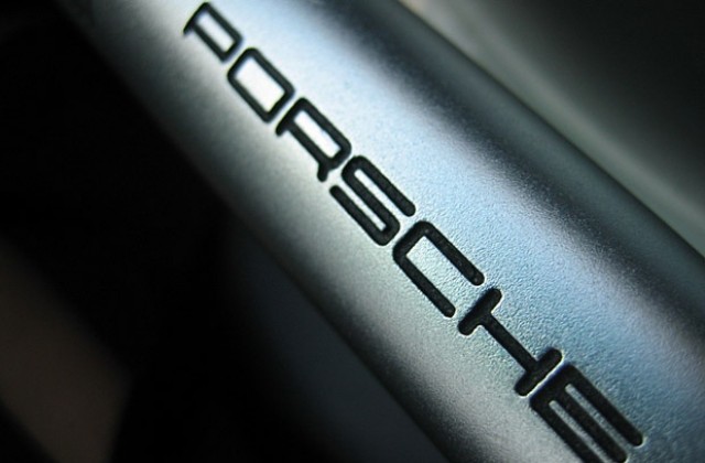 Porsche Design създадоха нов луксозен телефон