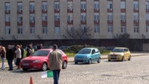 21 състезателки се включиха в състезание за майсторско шофиране в