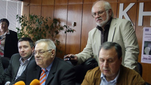 50 мерки срещу кризата предлагат синдикати и работодатели