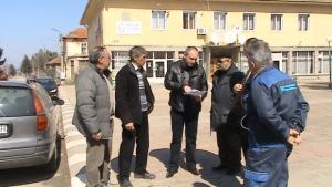 Депутатът Ивелин Николов обеща помощ за водоснабдяването на Бръшляница