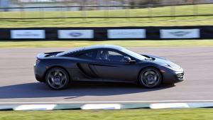 McLaren показа новия си спортист MP412C