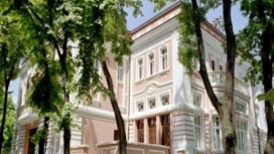 Две премиери на сцената на Драматичния театър