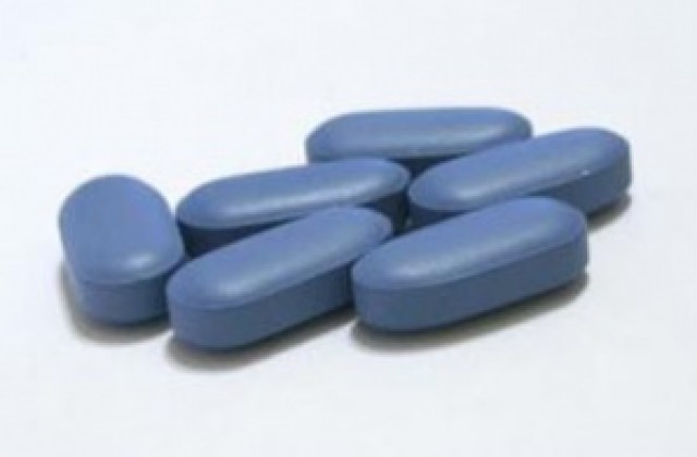 Ти ме лъжеш, че ми плащаш, аз те лъжа, че те лекувам