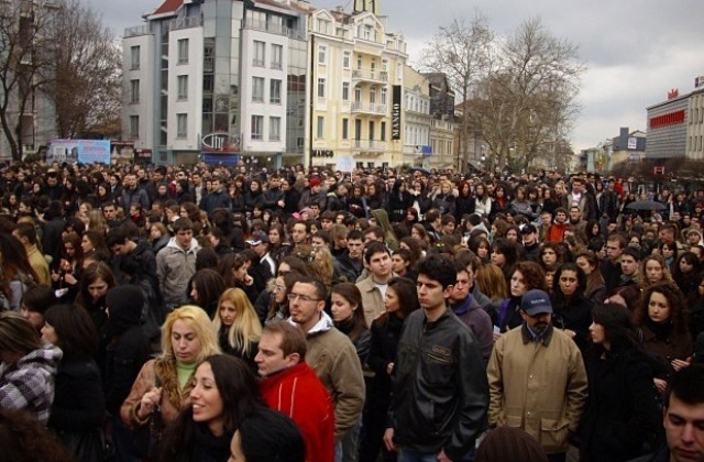 Шествието в памет на брутално убитата Радостина - Събитие 2009 на Варна