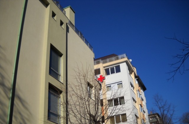 Катастрофа вкара двама мъже в болница