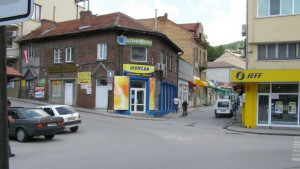 Проверяват яйца и агнешко месо