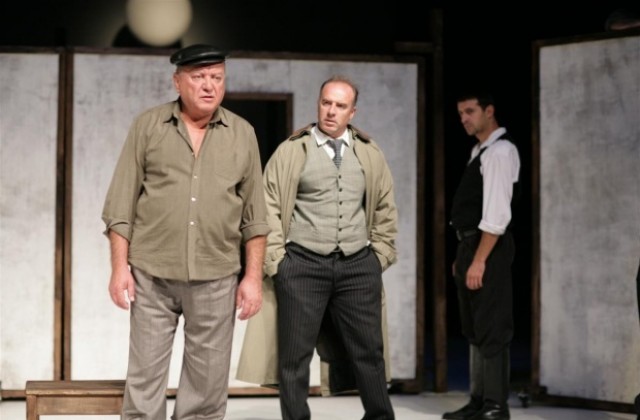 “Гераците” на разградска сцена