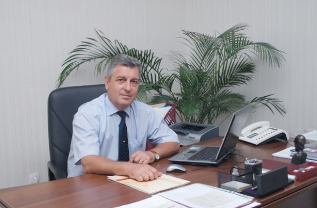 Има интерес към Стопанския факултет в ТрУ