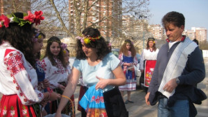 Общинари от Козлодуй направиха пролетно почистване