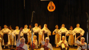 Пет Златни лири и една сребърна за Шарено герданче