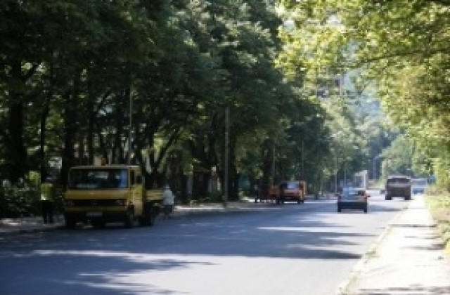 Започва почистването на републиканските пътища